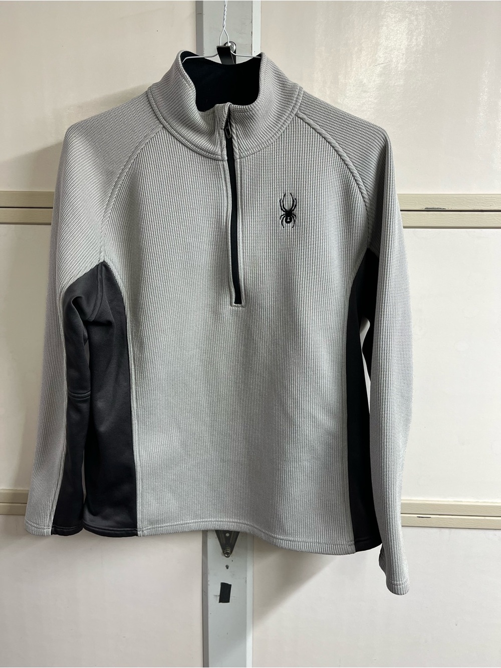 Spyder Men’s Light Gray and Black Quarter-Zip Performance Sweater